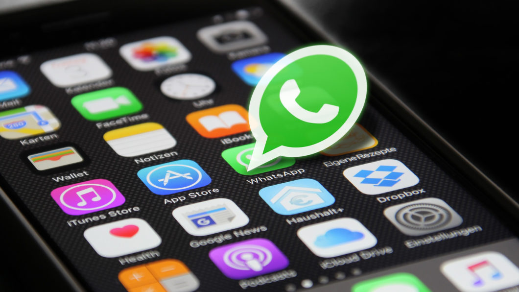 O WhatsApp permite fixar conversas para encontrá-las rapidamente (Imagem: HeikoAL/Pixabay)