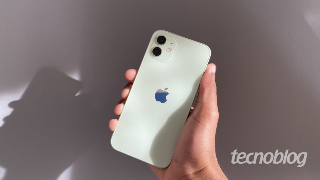 iPhone 12: Apple entrega novo software para autoridades da França