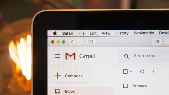 Gmail (Imagem: Stephen Phillips/Unsplash)