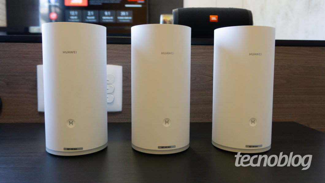 Huawei Wi-Fi Mesh (Imagem: Lucas Braga/Tecnoblog)