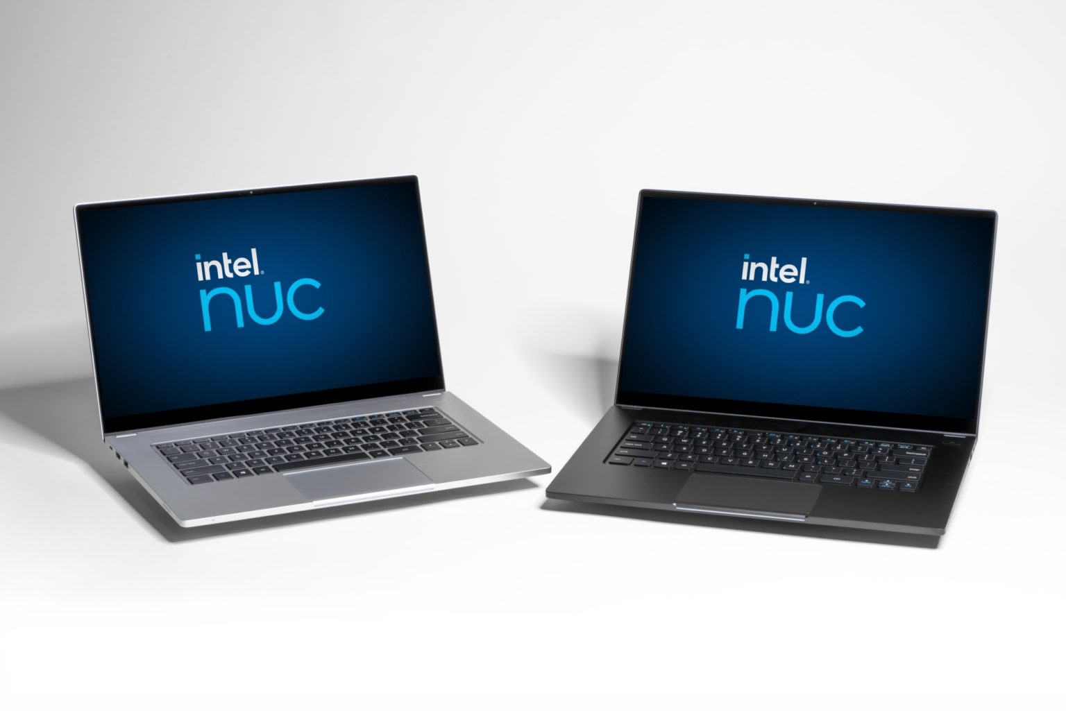 Intel NUC M15 Corei7/16GB/512GB Win11 美品 intel-nuc-m15-1536x1025.jpg