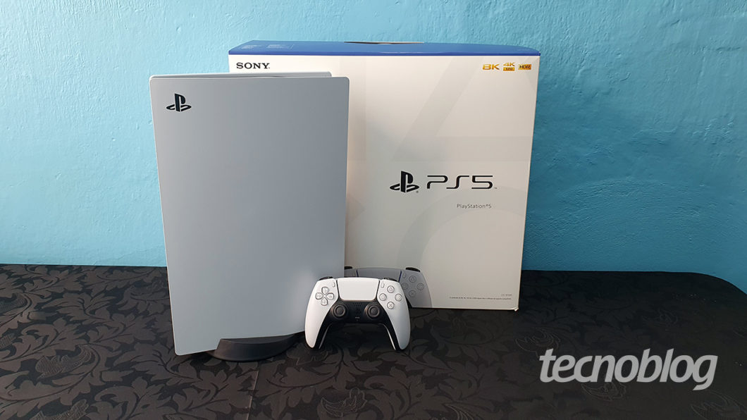 Console Ps5 (leitor De Disco) + 2 Controles - Sony