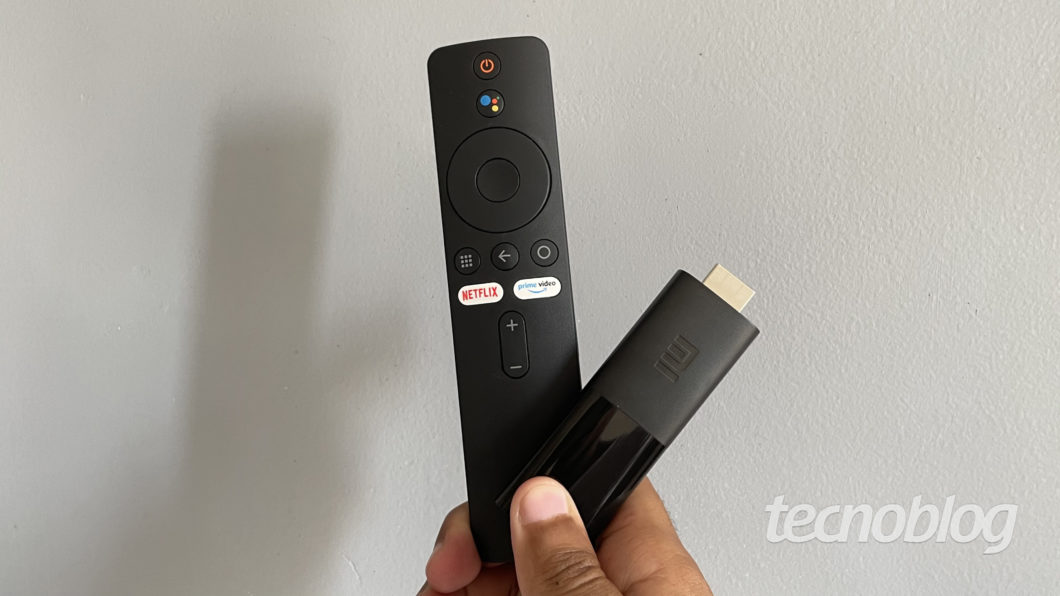 Xiaomi Mi TV Stick (Imagem: Darlan Helder/Tecnoblog)