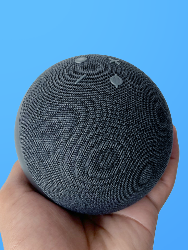 Amazon Echo Dot 4 - Review (Imagem: Vitor Pádua/Tecnoblog)