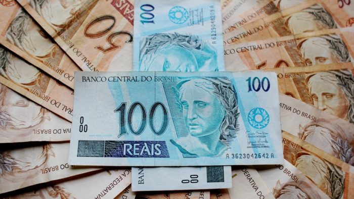 Notas de dinheiro. (Imagem: Joelfotos/Pixabay)