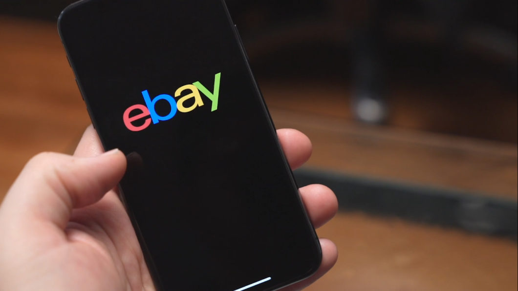 eBay no celular (Imagem: Divulgação/eBay)