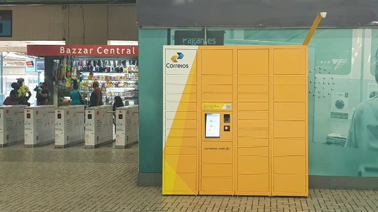 Correios instalam lockers para entrega de encomendas no Rio