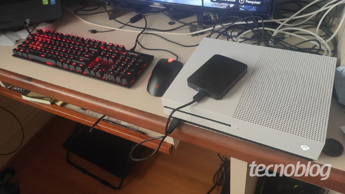 Como usar mouse e teclado com o Xbox One (Imagem: Leandro Kovacs/Tecnoblog)