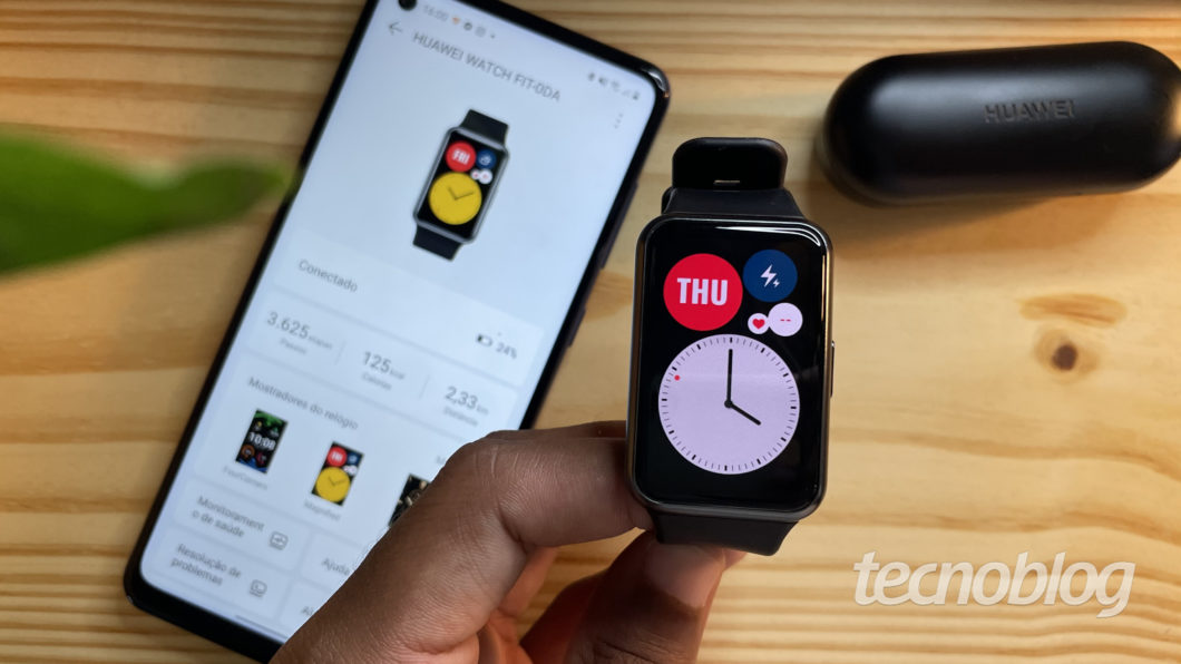 Relógios Smartwatch: Xiaomi Mi Watch versus Realme Watch S - O preço mais  alto vale a pena? 