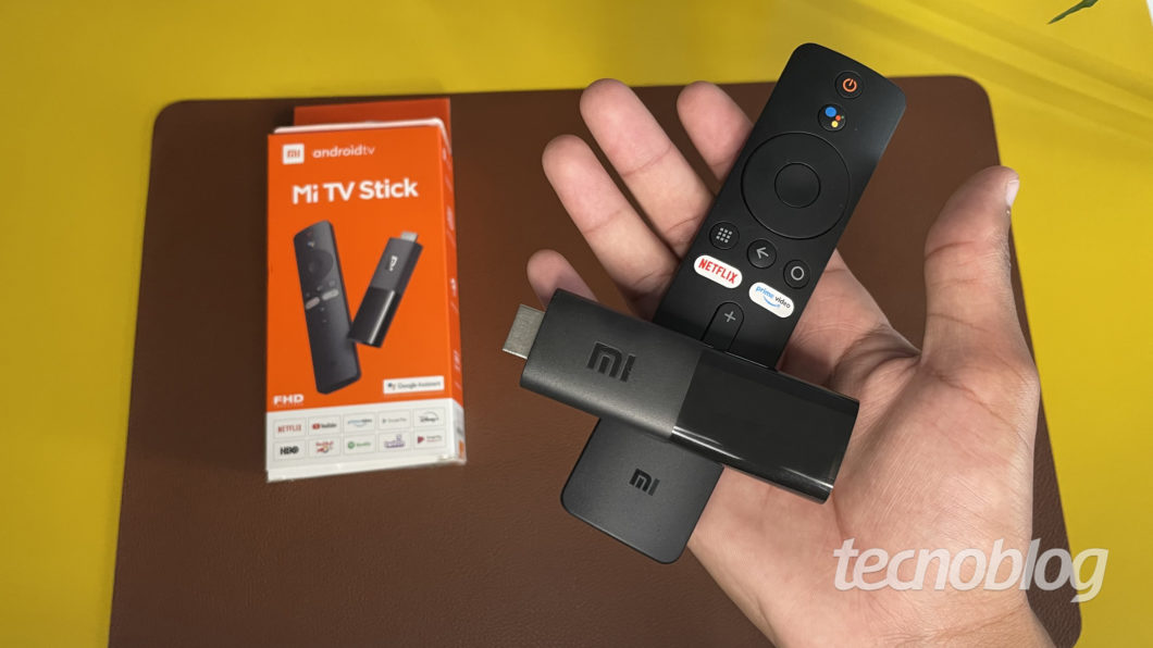 Xiaomi Mi TV Stick (Imagem: Darlan Helder/Tecnoblog)