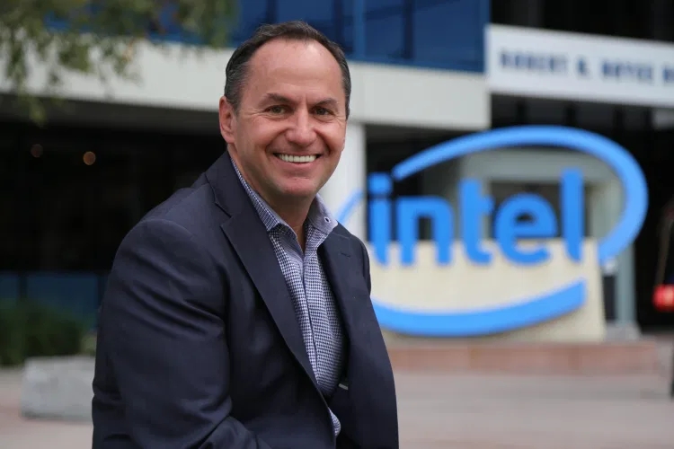 Intel troca CEO Bob Swan após dois anos no cargo