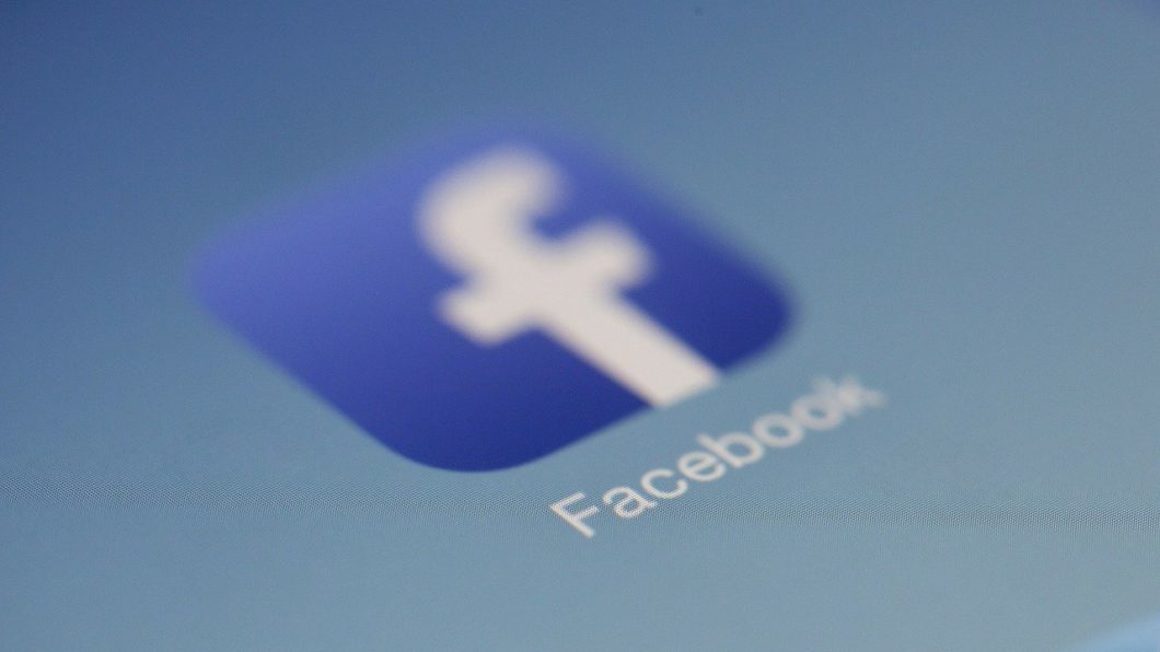 Facebook pode ter que vender Giphy após investigação no Reino Unido