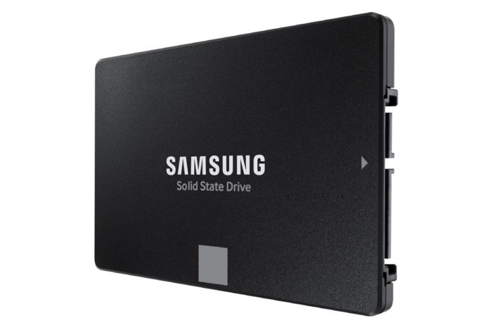 SSD 870 Evo (Imagem: Divulgação/Samsung)
