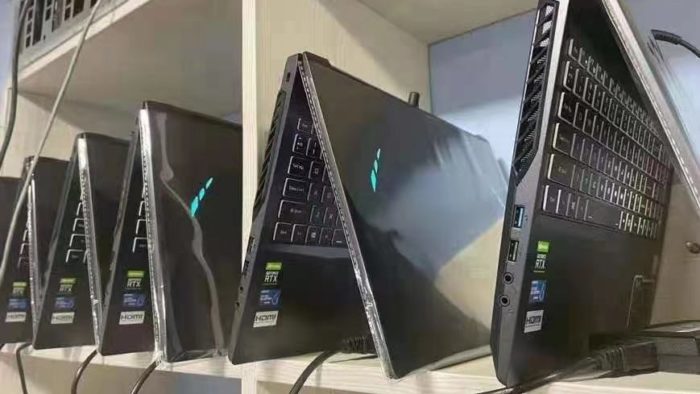Notebooks com placas GeForce RTX 30 minerando ether (Imagem: BTCer/Weibo)