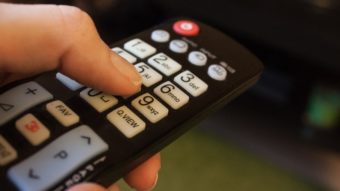 Operadora de TV vai à Justiça para barrar jogos da Copa em IPTV pirata