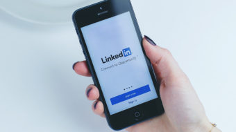 Sem emprego? LinkedIn cria campo no perfil para explicar pausas na carreira