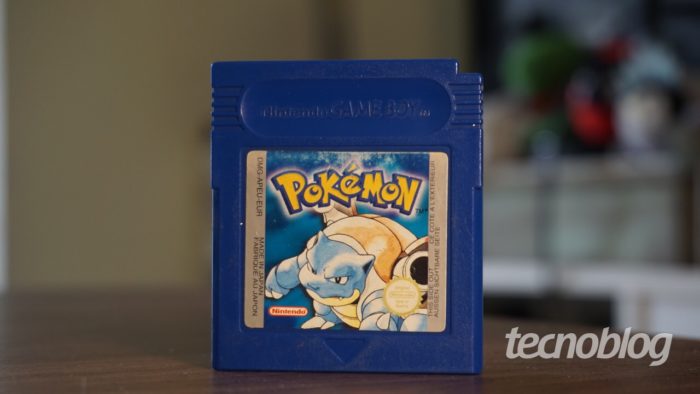 Cartucho de Pokémon Blue (Imagem: André Fogaça/Tecnoblog)