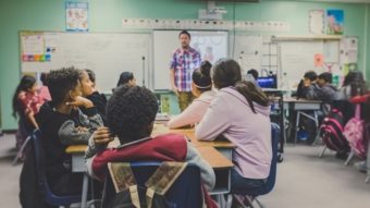 Como entrar no Google Classroom [Sala de Aula]