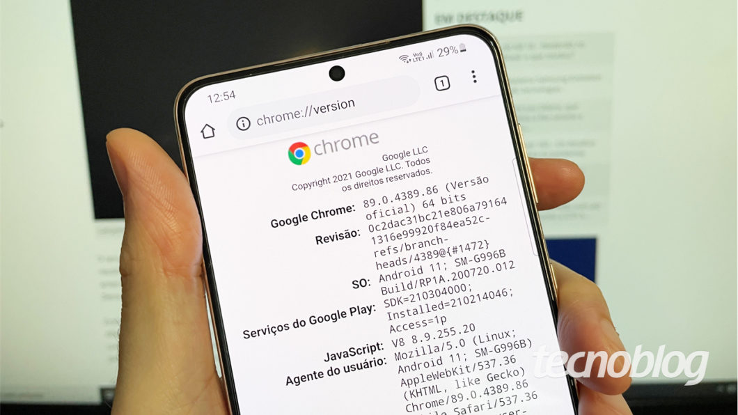 Chrome de 64 bits em um Galaxy S21+ com 8 GB de RAM (imagem: Emerson Alecrim/Tecnoblog)