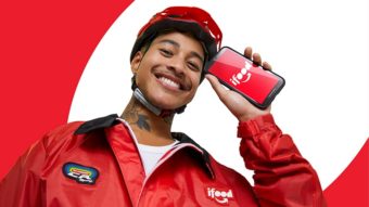 iFood segue Uber Chip e oferece planos de celular para entregadores