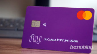 Nubank adia evento; fintech deve lançar cartão de metal com cashback