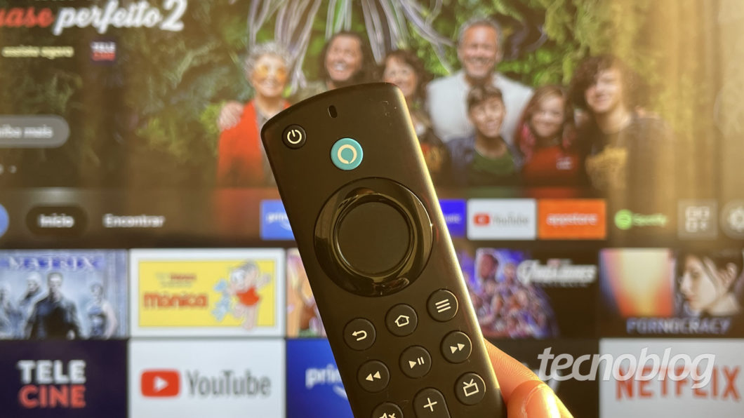 Amazon Fire TV Stick 4K (Imagem: Darlan Helder/Tecnoblog)