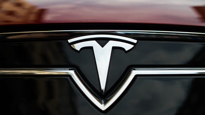 Logotipo da Tesla (imagem: Ivan Radic/Flickr)