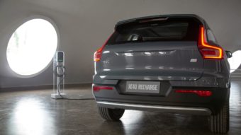 Volvo XC40 Recharge, carro 100% elétrico, é anunciado para o Brasil