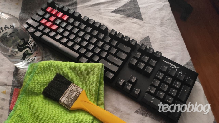 Como limpar um teclado mecânico (Imagem: Leandro Kovacs/Tecnoblog)