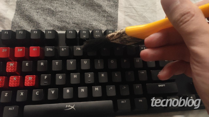 Como limpar um teclado mecânico (Imagem: Leandro Kovacs/Tecnoblog)