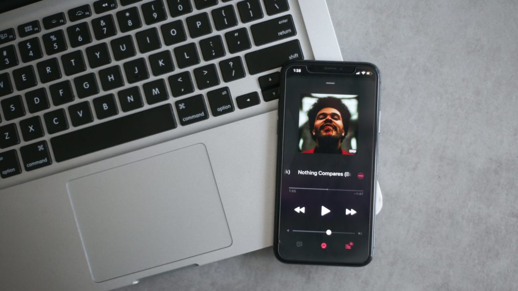 Parar mudar o pagamento do Apple Music, é preciso alterar no ID Apple (Imagem: Giorgio/Unsplash)