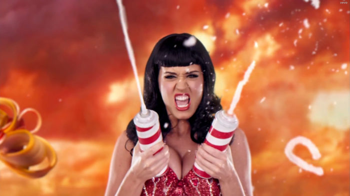 Katy Perry anuncia parceria com Theta Labs para lançar coleção de NFTs (Imagem: Reprodução/YouTube)