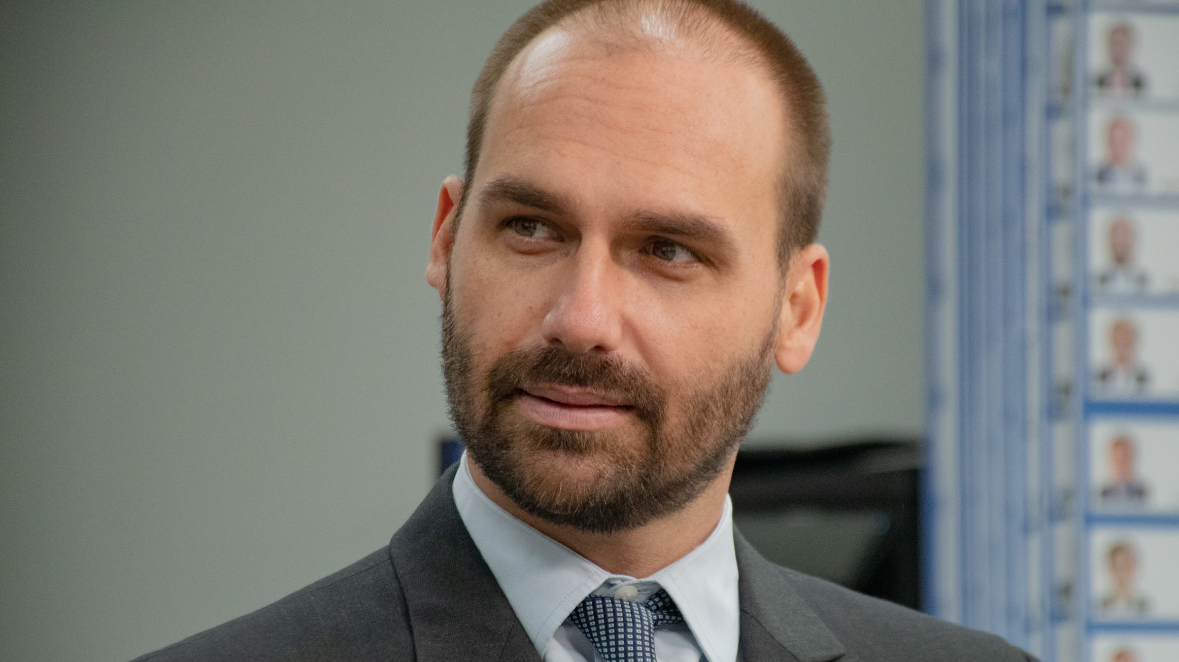 Twitter é alvo de processo por post de Eduardo Bolsonaro que ofende mulheres – Tecnoblog