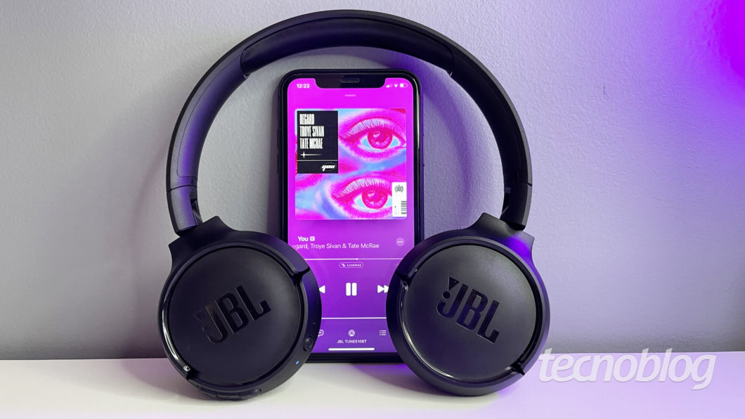 JBL Tune 510BT (Imagem: Darlan Helder/Tecnoblog)