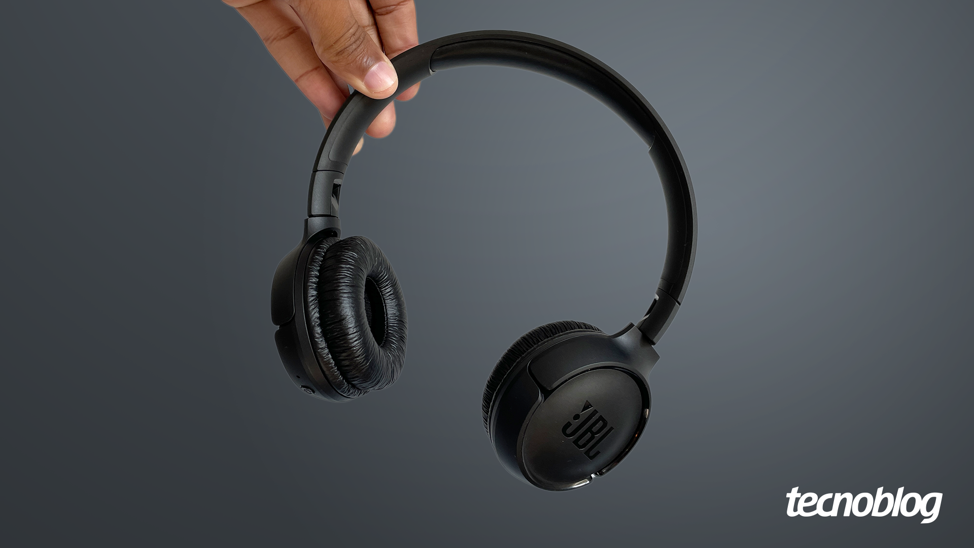 Fone Bluetooth JBL Tune 510BT: um headphone honesto