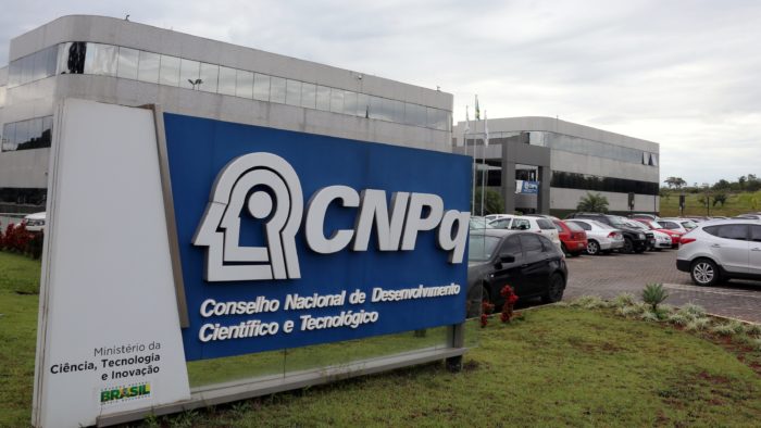 Lattes e demais sistemas do CNPq estão fora do ar desde sábado (24)