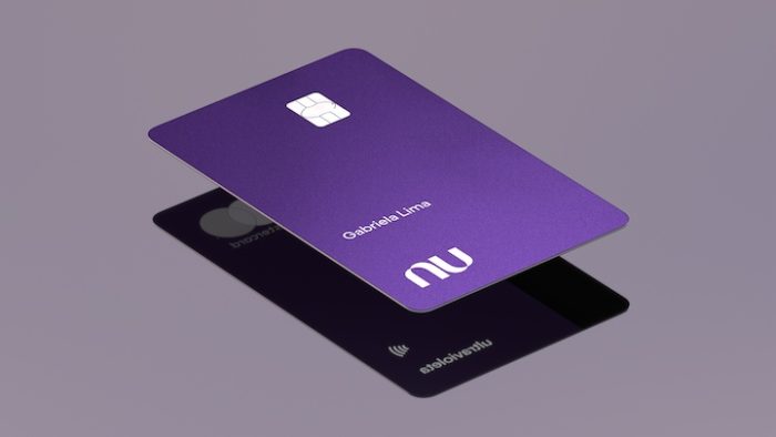 Nubank libera cartão Ultravioleta com cashback para mais clientes