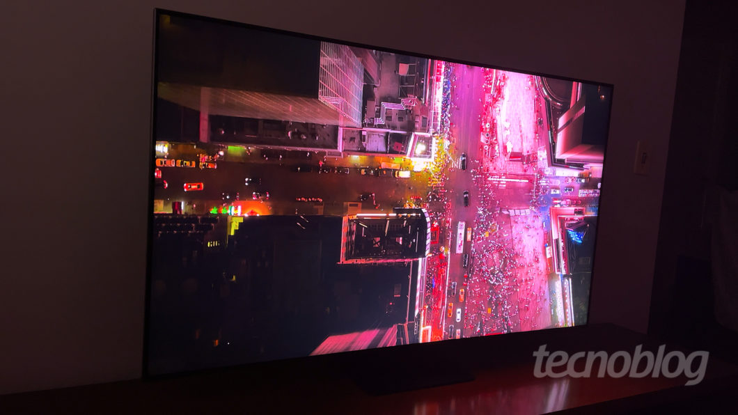 TV 4K Samsung Neo QLED QN90A (Imagem: Paulo Higa/Tecnoblog)