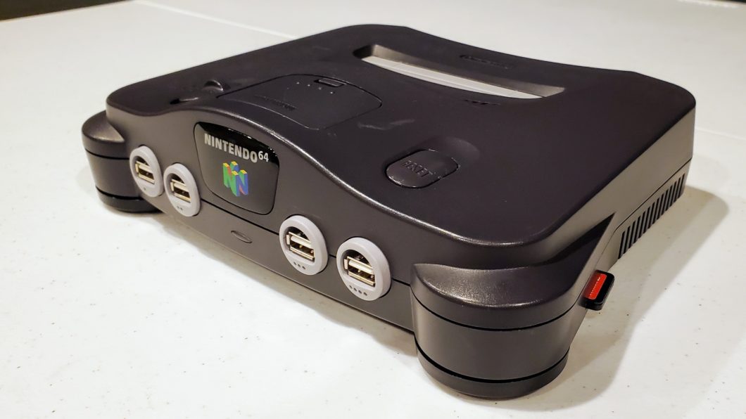 Fã modifica Nintendo 64 antigo para rodar jogos de Switch