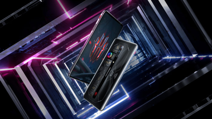 Celular gamer Red Magic 6S Pro possui tela com resposta ao toque de 720 Hz