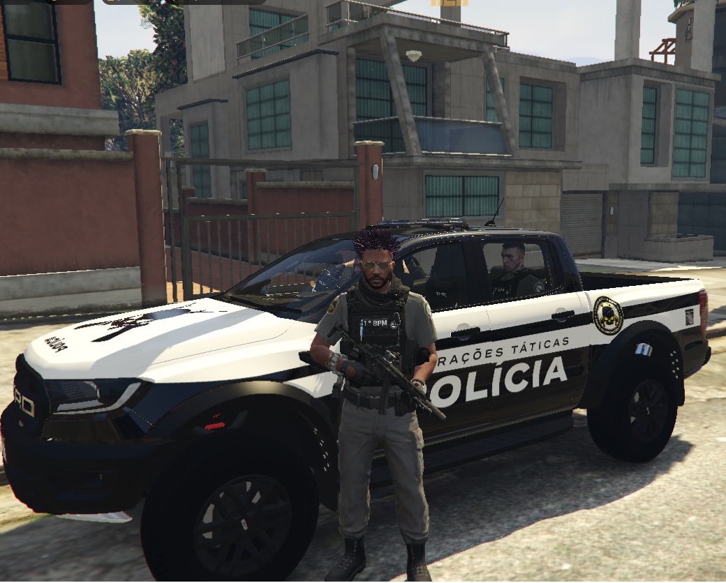 Como trabalhar de policial no GTA 5