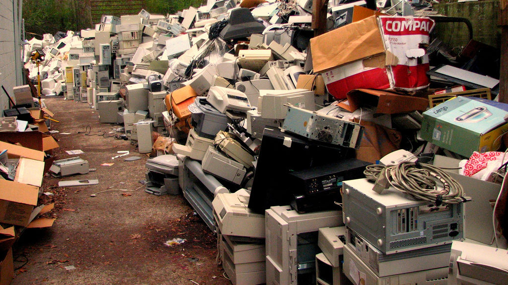Lixo eletrônico (Imagem: Curtis Palmer/Flickr)