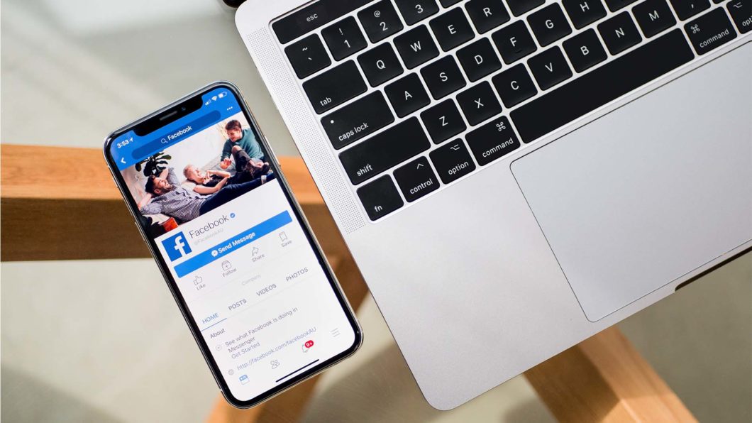 Post do Facebook com erro de digitação pode render multa milionária