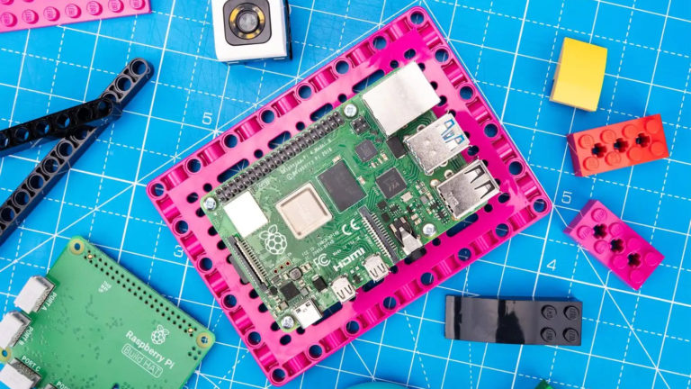 Raspberry Pi ganha acessório para se conectar a robôs educacionais da Lego