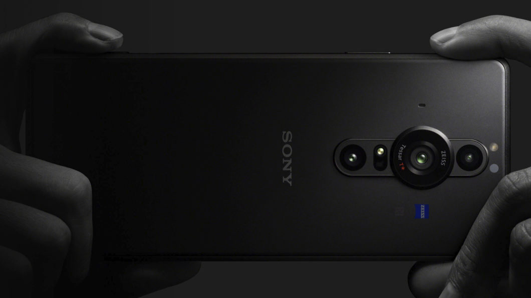 Sony Xperia Pro-I possui câmera tripla com sensor principal de uma polegada (Imagem: Divulgação/Sony)