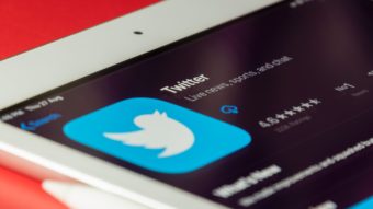 Funcionários do Twitter publicam carta aberta contra demissão em massa