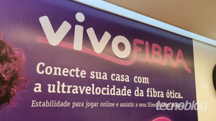 Vivo Fibra faz promoção de Natal com 300 Mb/s pelo preço de 200 Mb/s
