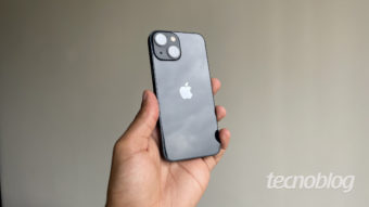 Produção do iPhone 13 chegou a ser suspensa por falta de chips