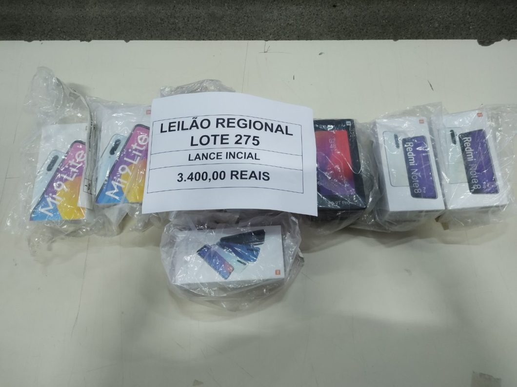 Lote 275 é formado por celulares da Xiaomi (Imagem: Reprodução/Receita Federal)