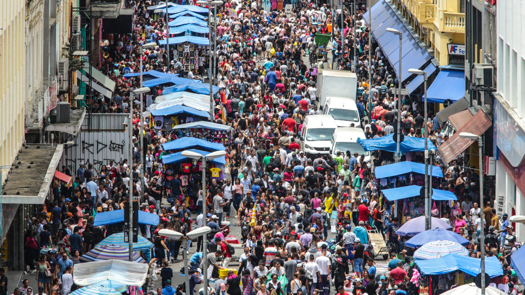 Rua 25 de março, no centro de São Paulo (Imagem: Paulo Pinto / FotosPublicas)